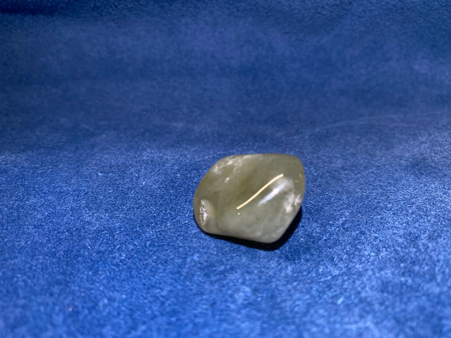 Serpentine New Jade (2-3cm)