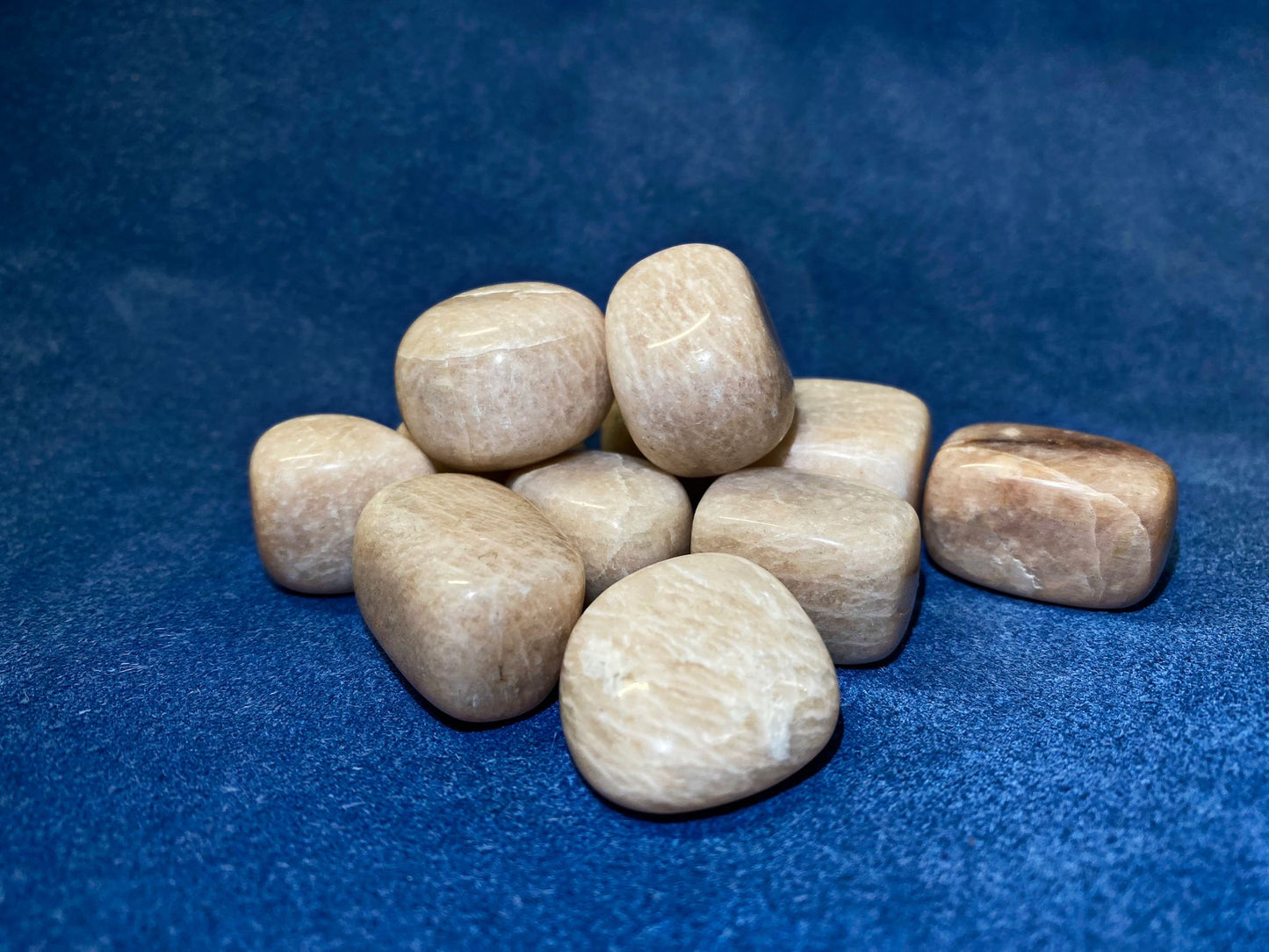 Peach Moonstone (2-3cm)