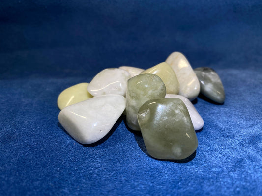 Serpentine New Jade (2-3cm)