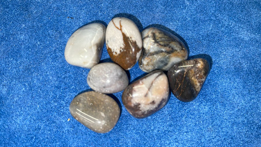 Merlinite Cinnabrite