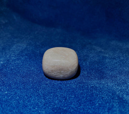 Peach Moonstone (2-3cm)