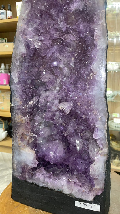 Amethyst cathedral 9.54KG